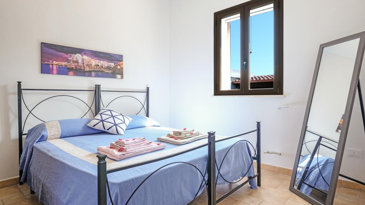 Villa Cigaline Tiggiano Buitenkant foto